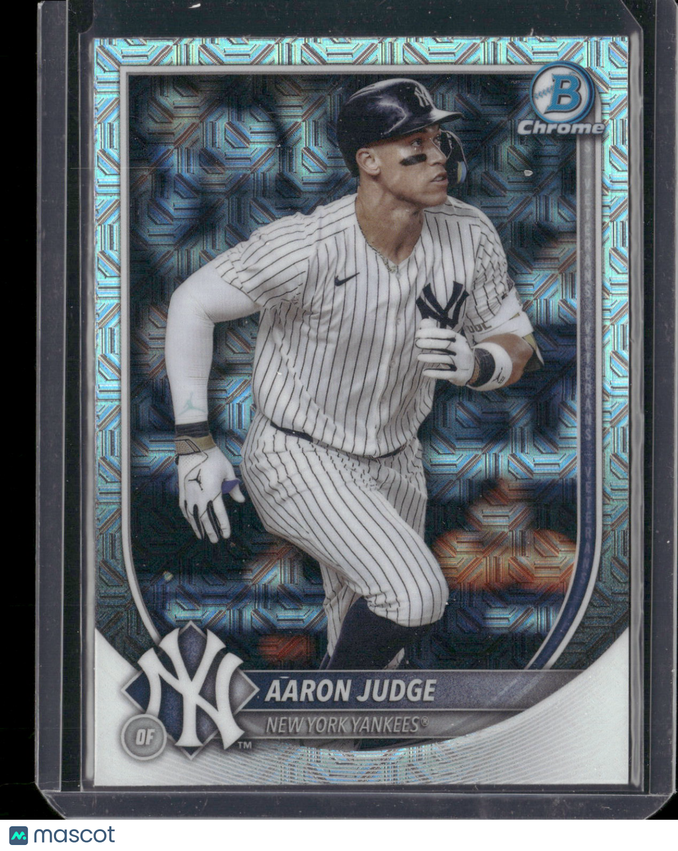 2025 Bowman Chrome Aaron Judge #99 Mega Box Mojo Refractor