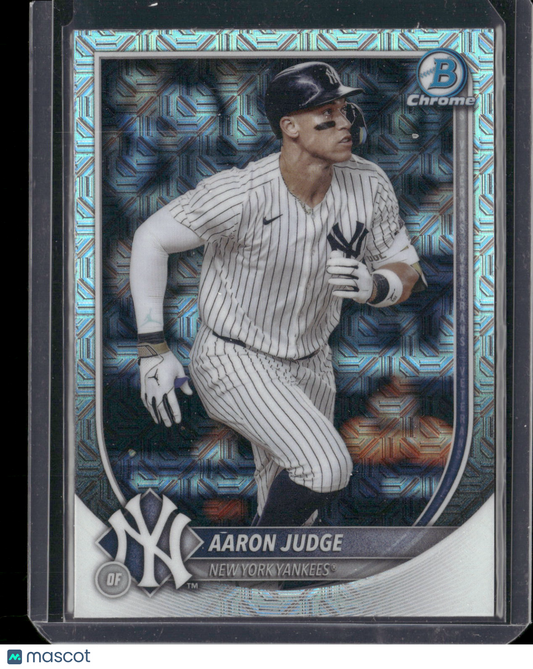 2025 Bowman Chrome Aaron Judge #99 Mega Box Mojo Refractor