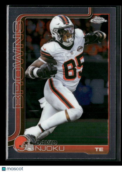 2025 Topps Chrome Football David Njoku #69