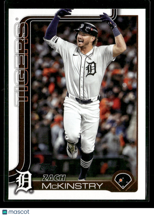 2025 Topps Series 2 Baseball Zach McKinstry #560